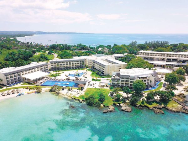 Royalton Negril airport transfer from Montego Bay Airport