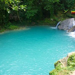 blue-hole cliff in Jamaica